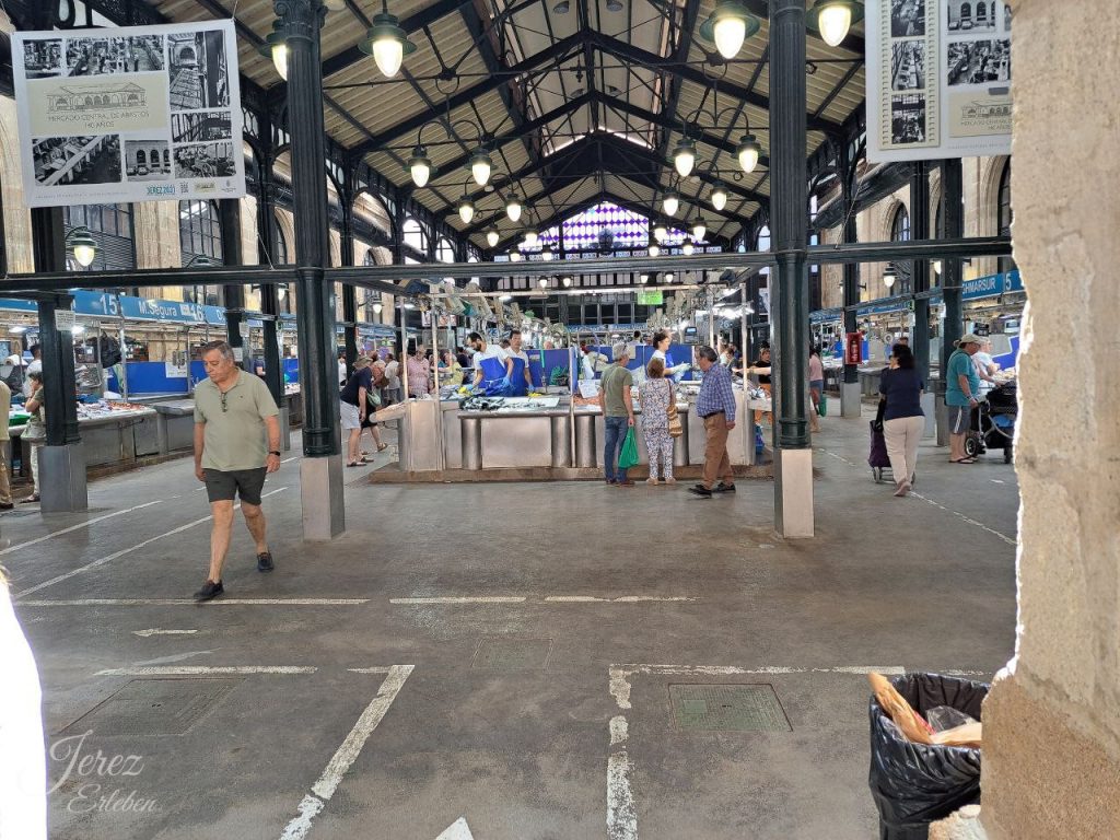 mercado de abastos in Jerez